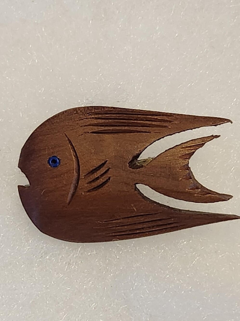 Vtg Hand Carved Wooden Fish Brooch With Blue Eye